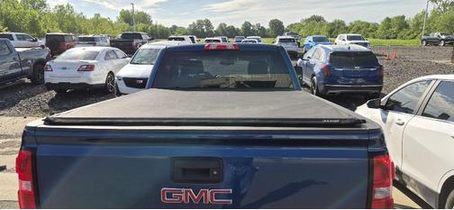 Stone Blue Metallic 2018 GMC Sierra 2500 SLE