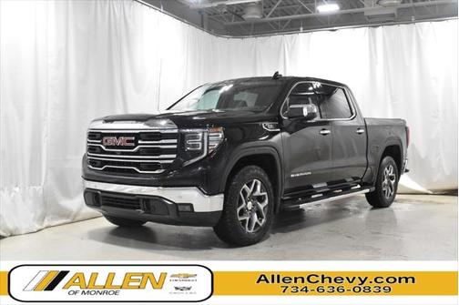 2022 GMC Sierra 1500 SLT