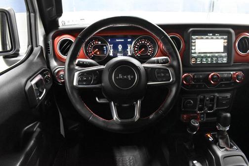 Bright White Clearcoat 2021 Jeep Gladiator Rubicon