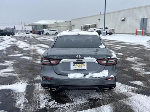 2022 Nissan Maxima 3.5 Platinum