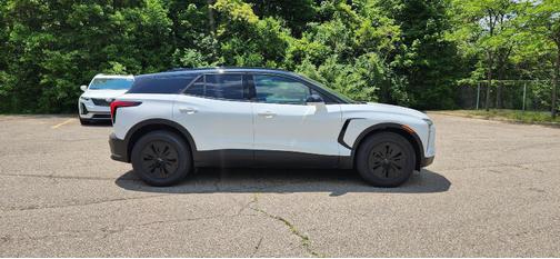 2025 Chevrolet Blazer EV eAWD LT