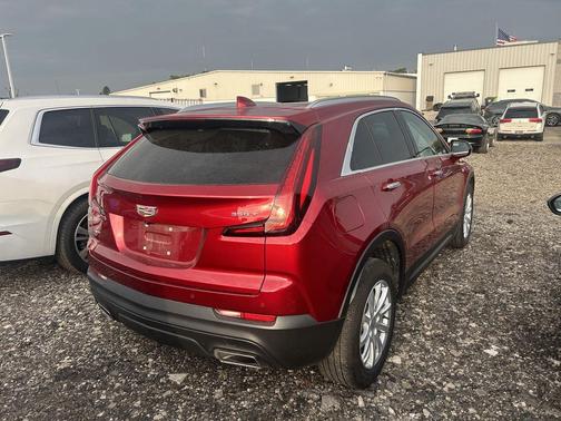 2023 Cadillac XT4 Luxury