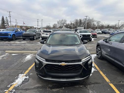 2024 Chevrolet Trax LT