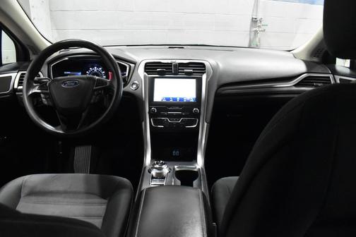 Agate Black Metallic 2020 Ford Fusion SE