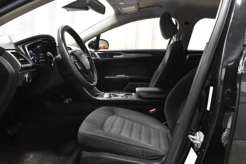 Agate Black Metallic 2020 Ford Fusion SE