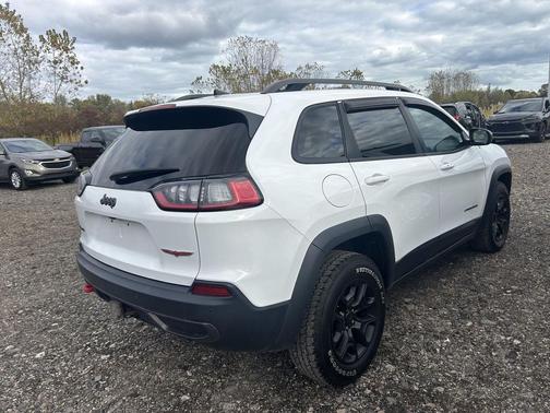 2020 Jeep Cherokee Trailhawk