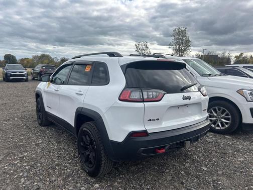 2020 Jeep Cherokee Trailhawk