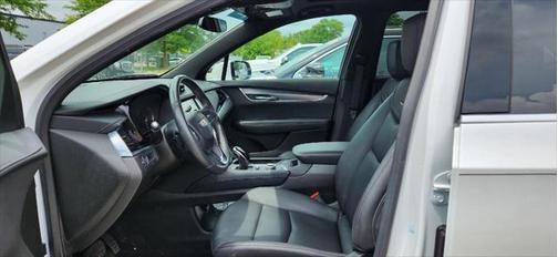 2024 Cadillac XT6 Luxury AWD