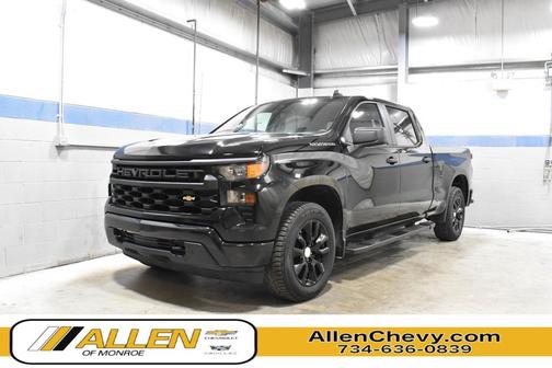 2023 Chevrolet Silverado 1500 Custom