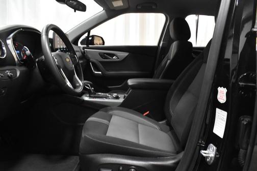 Black 2025 Chevrolet Blazer 2LT