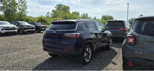 Jazz Blue Pearlcoat 2019 Jeep Compass Limited