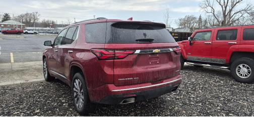 Cherry Red Tintcoat 2022 Chevrolet Traverse Premier