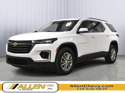 2022 Chevrolet Traverse LT Cloth