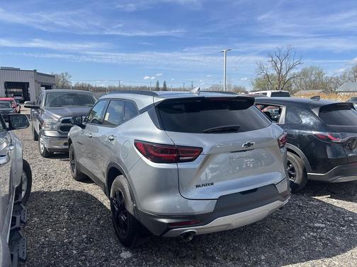 Sterling Gray Metallic 2024 Chevrolet Blazer 2LT
