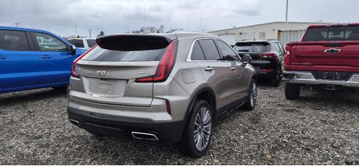 2024 Cadillac XT4 Premium Luxury