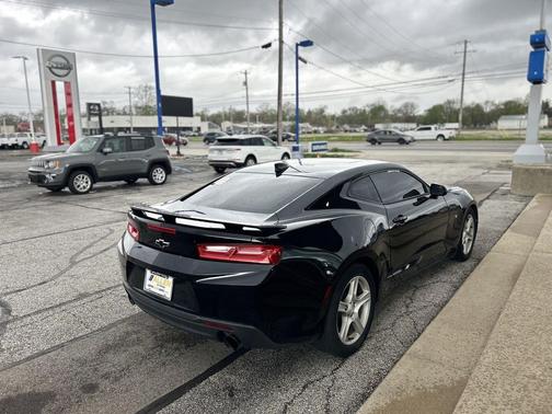 Mosaic Black Metallic 2017 Chevrolet Camaro 1LT