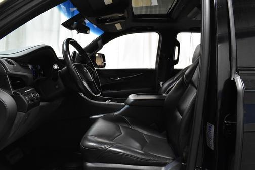 2019 Cadillac Escalade Platinum