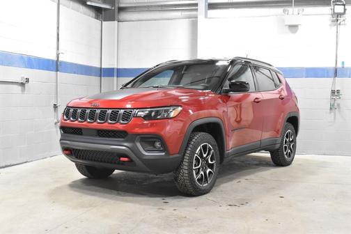 Red Hot Pearlcoat 2025 Jeep Compass Trailhawk
