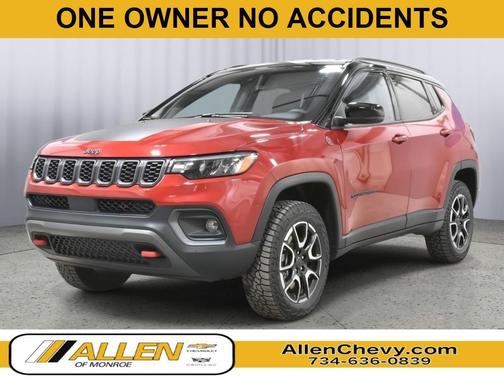 Red Hot Pearlcoat 2025 Jeep Compass Trailhawk