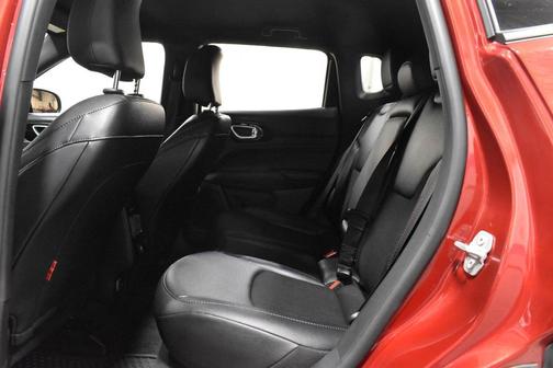 Red Hot Pearlcoat 2025 Jeep Compass Trailhawk