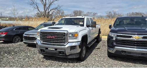 Summit White 2019 GMC Sierra 2500 Base