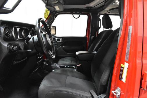 Firecracker Red Clearcoat 2020 Jeep Wrangler Unlimited Sport Altitude