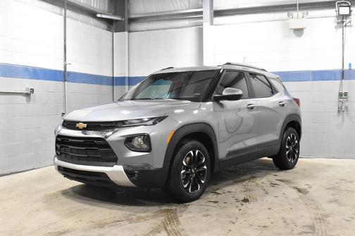 Sterling Gray Metallic 2023 Chevrolet Trailblazer LT