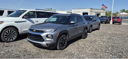 Sterling Gray Metallic 2023 Chevrolet Trailblazer LT