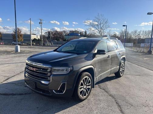 2020 GMC Acadia AWD AT4