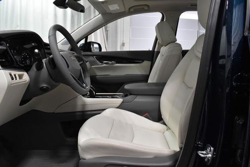 2025 Cadillac XT6 Premium Luxury FWD