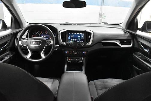 Summit White 2022 GMC Terrain SLE