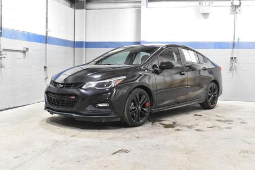 Mosaic Black Metallic 2018 Chevrolet Cruze LT