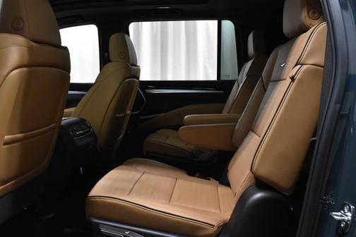 2026 Cadillac Escalade ESV Luxury