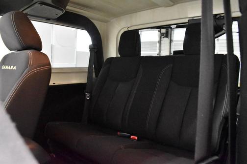 2016 Jeep Wrangler Sahara