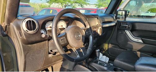 2016 Jeep Wrangler Sahara