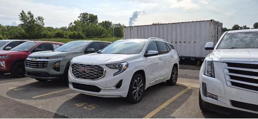 Summit White 2018 GMC Terrain Denali