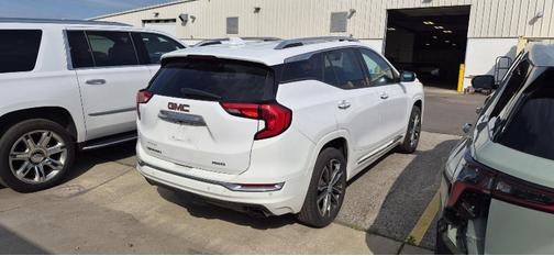 Summit White 2018 GMC Terrain Denali