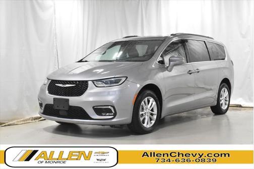 2021 Chrysler Pacifica Touring AWD