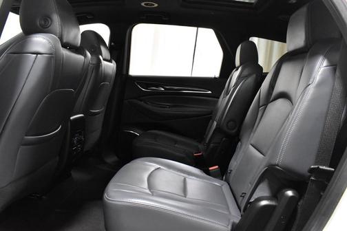 2023 Buick Enclave Essence AWD