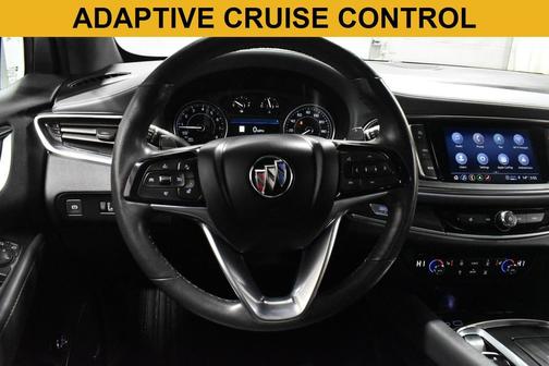 2023 Buick Enclave Essence AWD