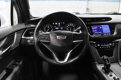 Crystal White Tricoat 2025 Cadillac XT6 Sport AWD