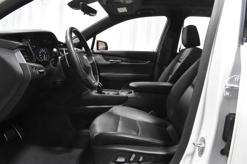 Crystal White Tricoat 2025 Cadillac XT6 Sport AWD