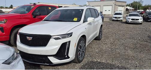 Crystal White Tricoat 2025 Cadillac XT6 Sport AWD