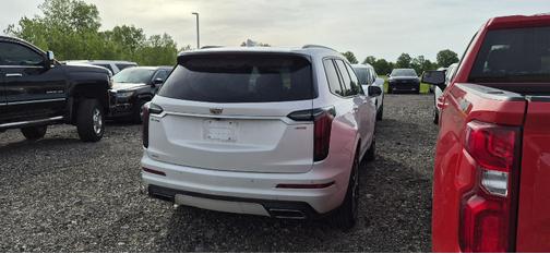Crystal White Tricoat 2025 Cadillac XT6 Sport AWD
