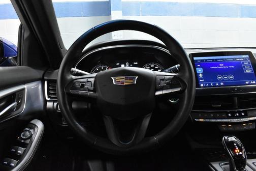 2024 Cadillac CT5 Luxury