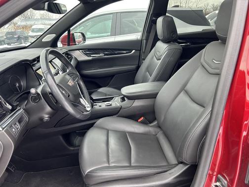 2022 Cadillac XT6 Premium Luxury AWD