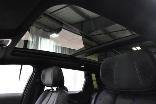 Argent Silver Metallic 2024 Cadillac LYRIQ Luxury