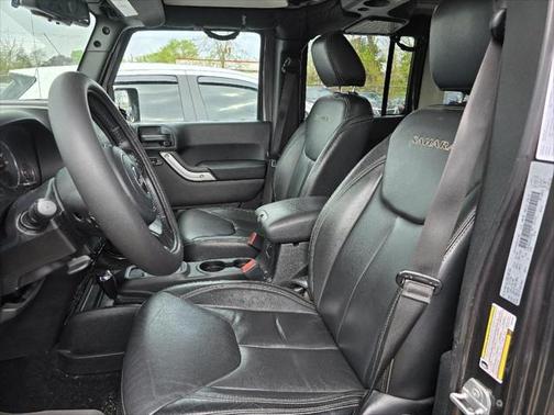 2018 Jeep Wrangler JK Unlimited Sahara