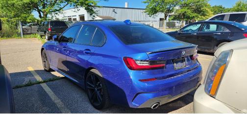 2022 BMW 330 xDrive