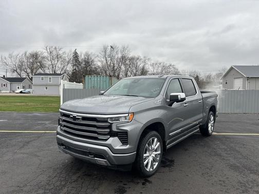 Sterling Gray Metallic 2026 Chevrolet Silverado 1500 High Country
